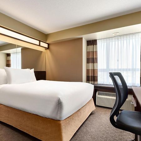 Microtel Inn & Suites By Wyndham Estevan Eksteriør bilde