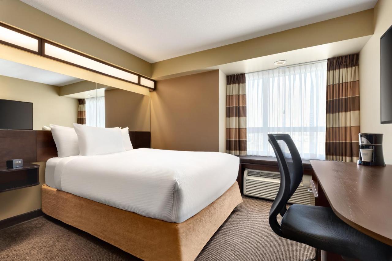 Microtel Inn & Suites By Wyndham Estevan Eksteriør bilde