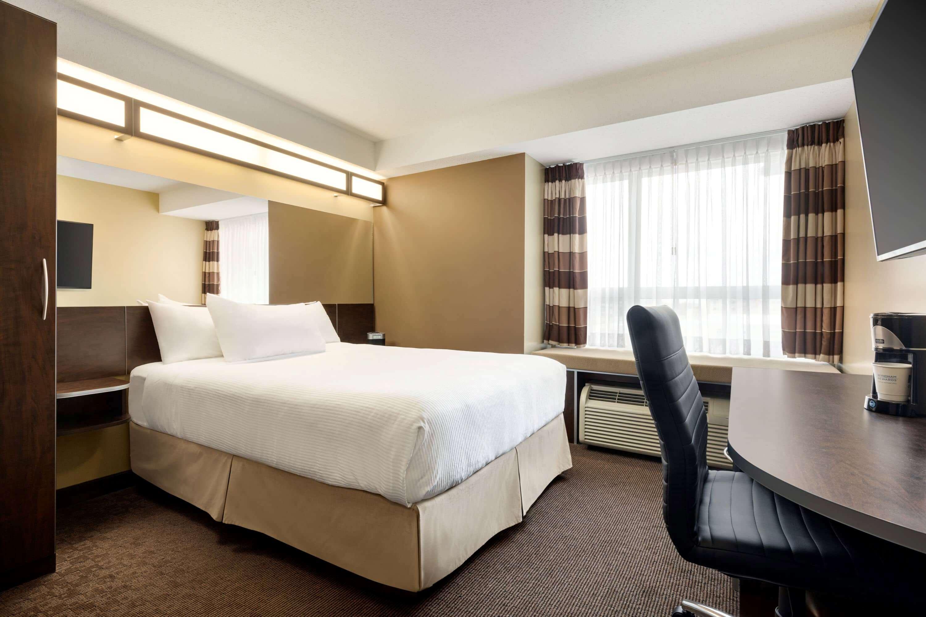Microtel Inn & Suites By Wyndham Estevan Eksteriør bilde