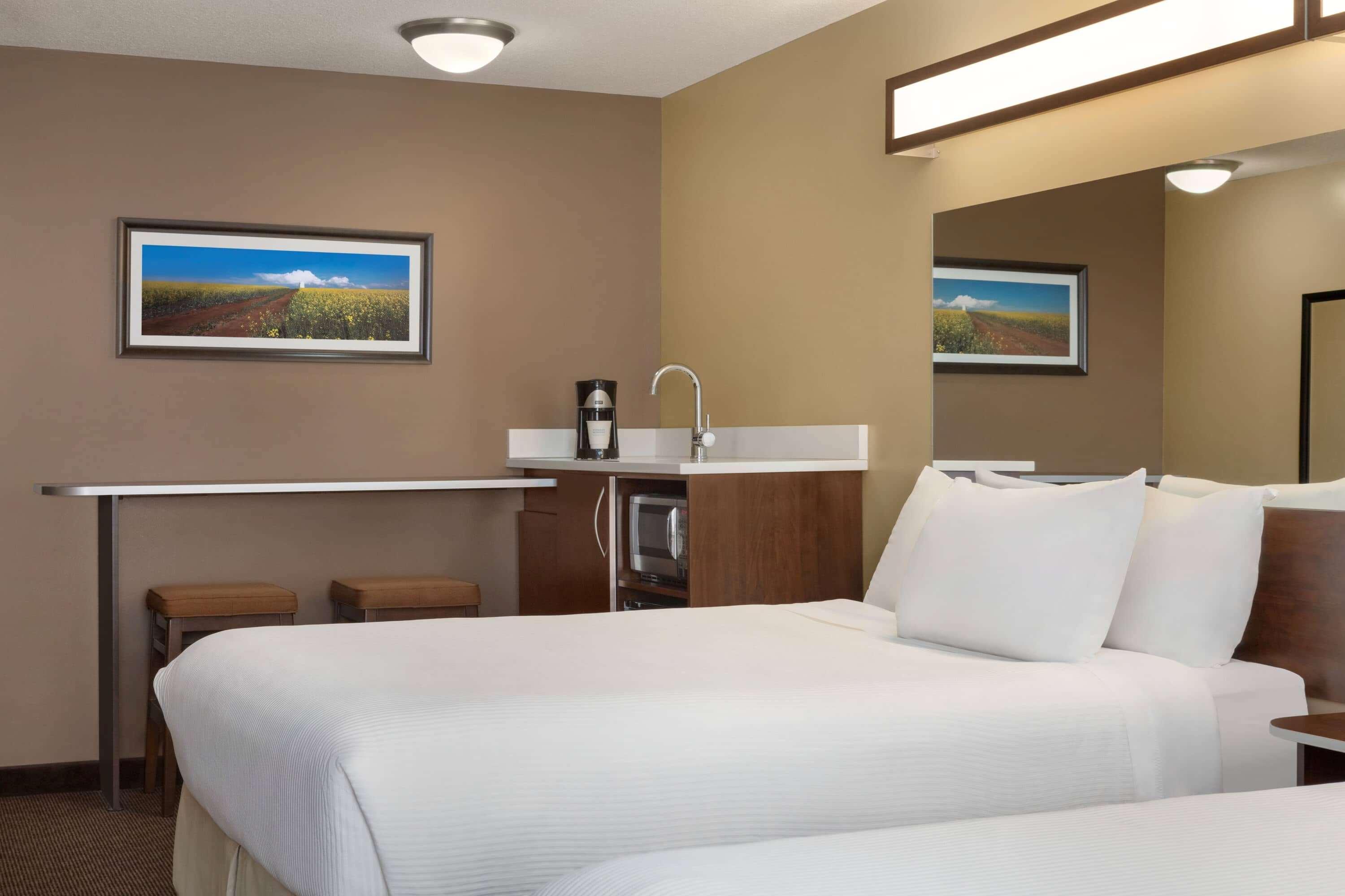 Microtel Inn & Suites By Wyndham Estevan Eksteriør bilde